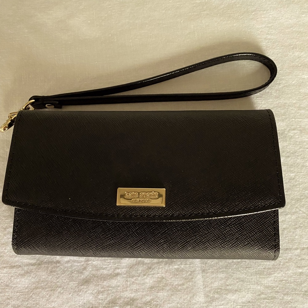 Kate Spade black saffiano leather wristlet